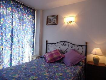 Paradise Park Fenals Appartement *